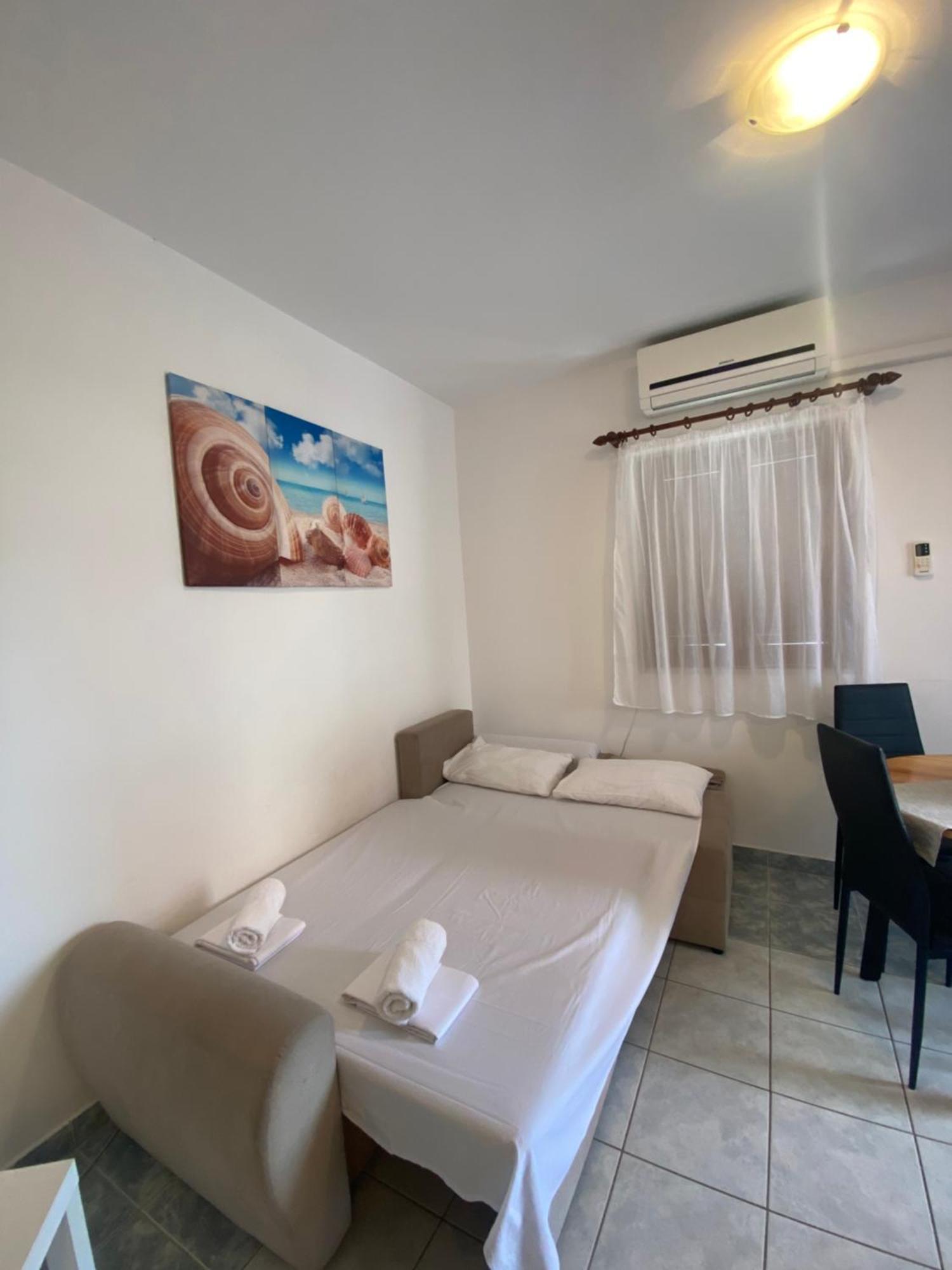 Novalja Beach Apartment Eksteriør bilde