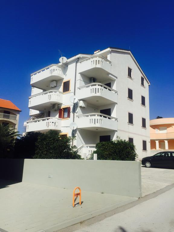 Novalja Beach Apartment Eksteriør bilde
